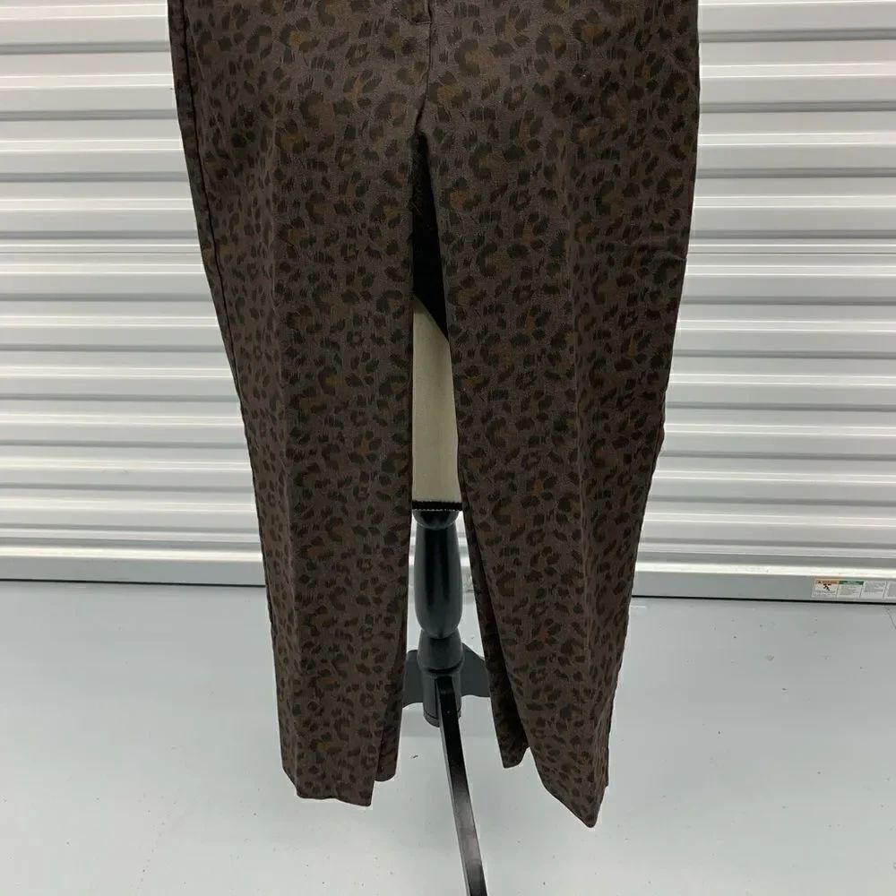 Larry Levine Capris  - Picture 4 of 4